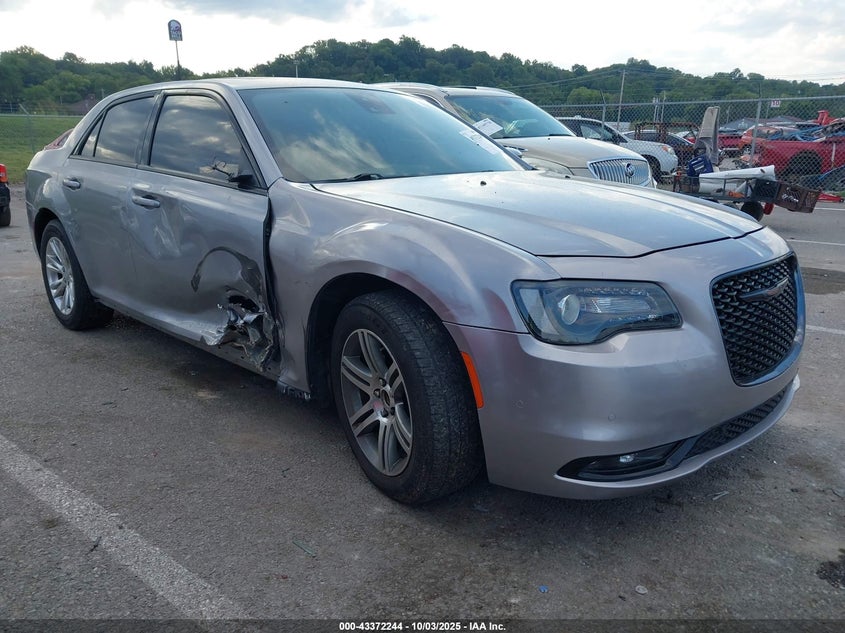 CHRYSLER 300S
