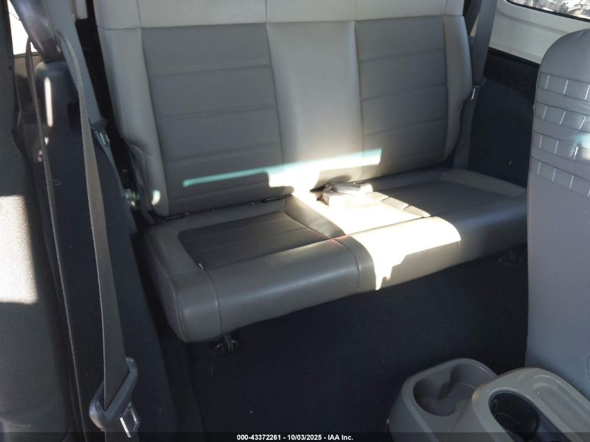 2008 Jeep Wrangler X VIN: 1J4FA24108L534125 Lot: 43372261