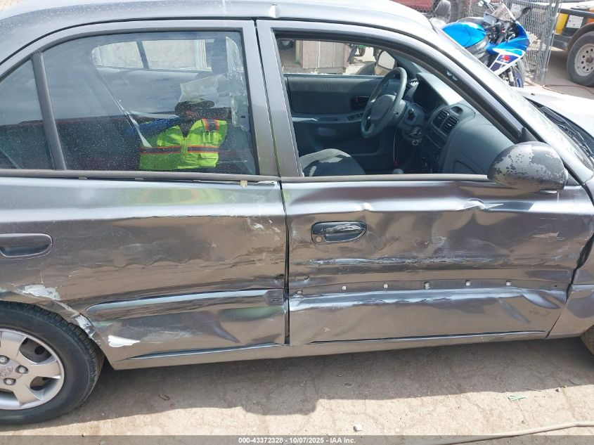 2005 Hyundai Accent Gls VIN: KMHCG45C85U604815 Lot: 43372328