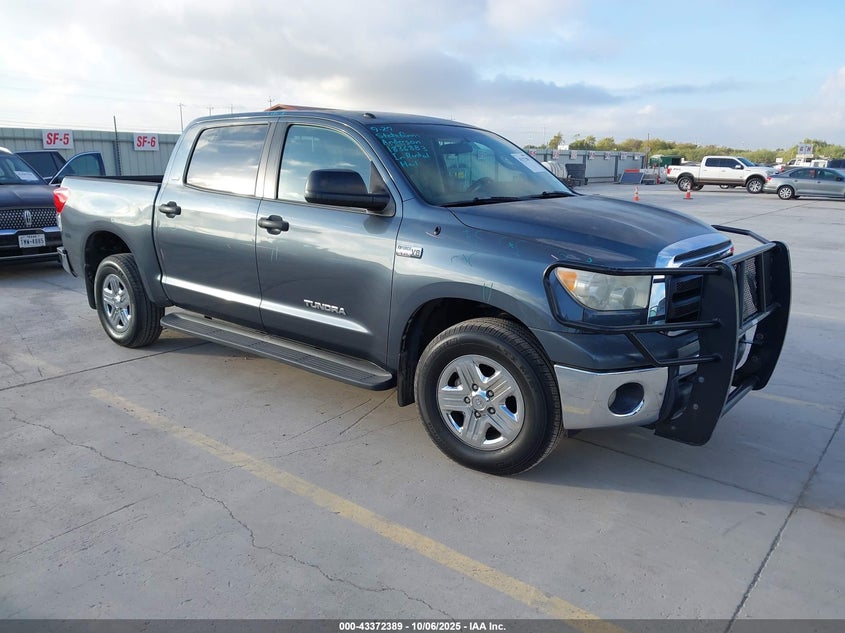 TOYOTA TUNDRA GRADE 5.7L V8