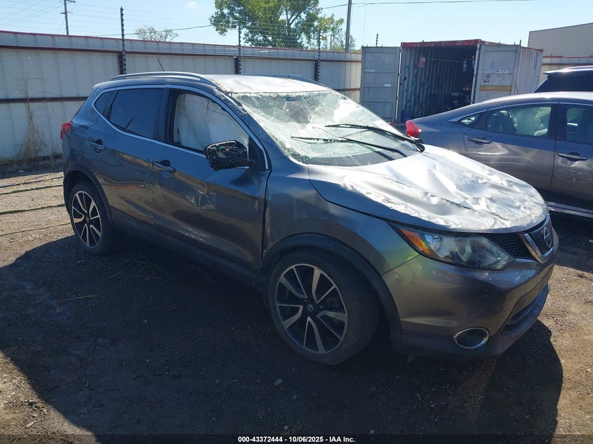 NISSAN ROGUE SPORT SL