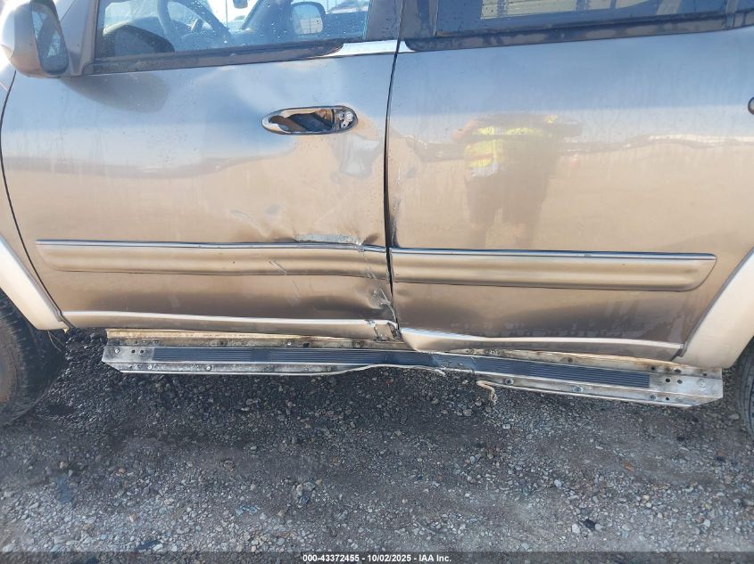 2003 Toyota Sequoia Sr5 V8 VIN: 5TDZT34A93S174198 Lot: 43372455