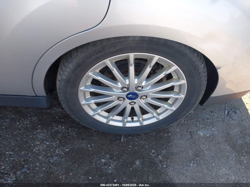 2013 Ford C-Max Hybrid Sel VIN: 1FADP5BUXDL546731 Lot: 43372491