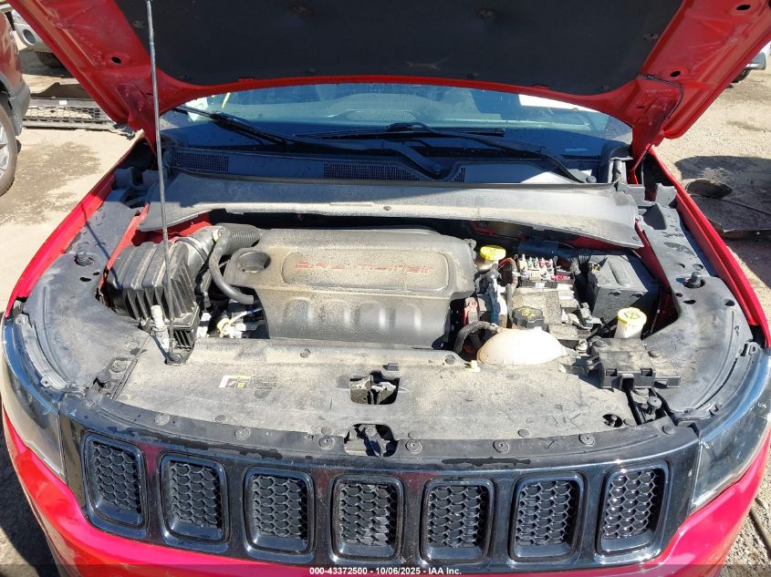 2018 Jeep Compass Altitude 4X4 VIN: 3C4NJDBB3JT395840 Lot: 43372500