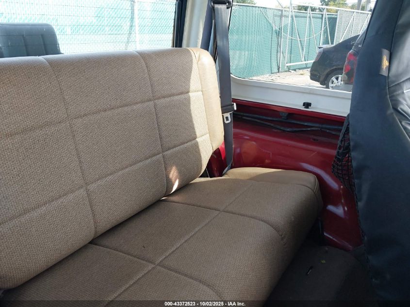 1999 Jeep Wrangler Sport VIN: 1J4FY19S9XP481181 Lot: 43372523