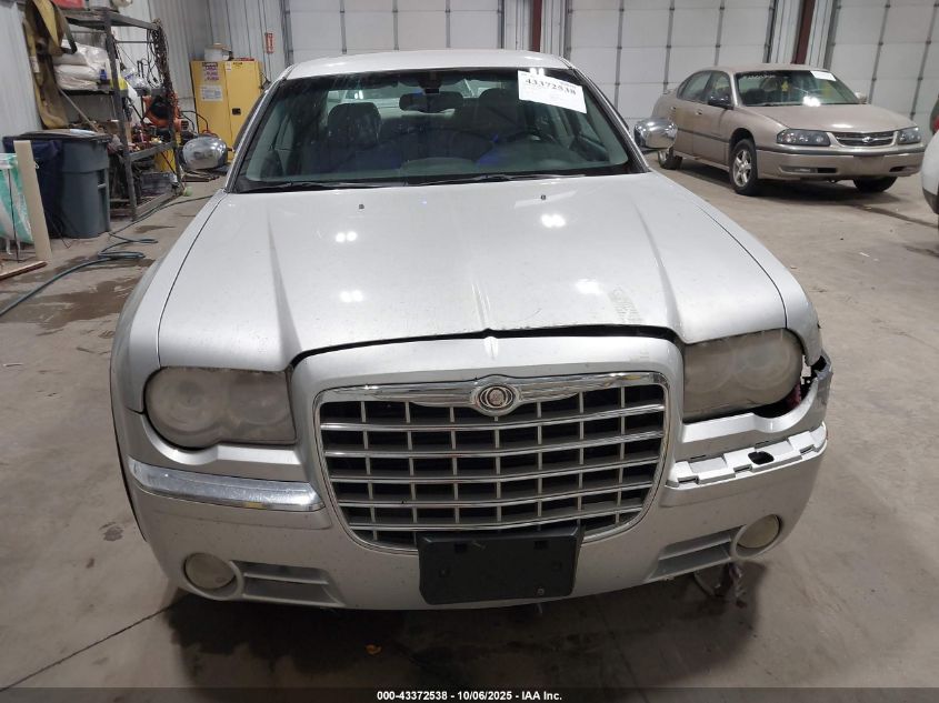 2005 Chrysler 300C VIN: 2C3JA63H15H615492 Lot: 43372538