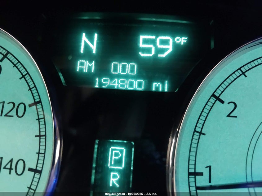 2005 Chrysler 300C VIN: 2C3JA63H15H615492 Lot: 43372538