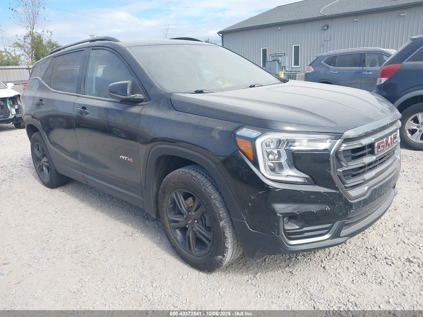 GMC TERRAIN AWD AT4