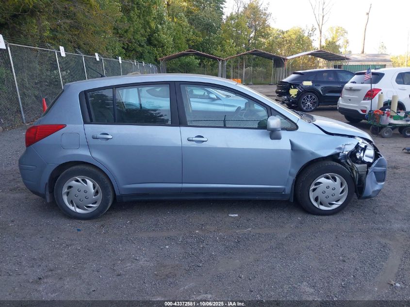 2009 Nissan Versa 1.8S VIN: 3N1BC13E19L452877 Lot: 43372581