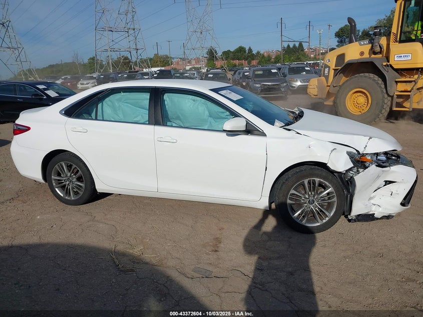 2016 TOYOTA CAMRY SE - 4T1BF1FK3GU234931