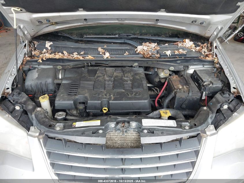 2010 Chrysler Town & Country Touring VIN: 2A4RR5DX0AR193527 Lot: 43372616