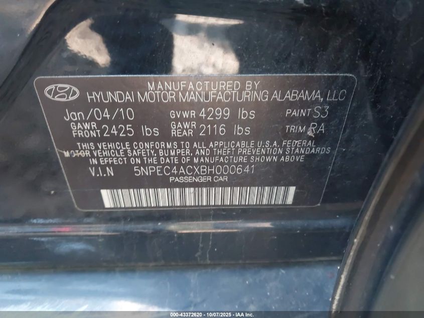 2011 Hyundai Sonata Limited VIN: 5NPEC4ACXBH000641 Lot: 43372620