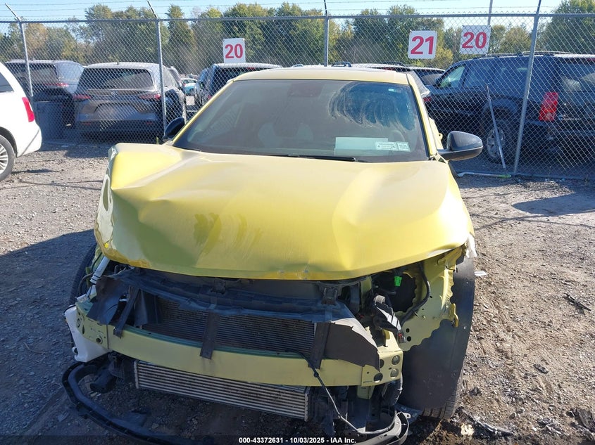 2024 Chevrolet Trax Fwd 1Rs VIN: KL77LGE26RC121939 Lot: 43372631