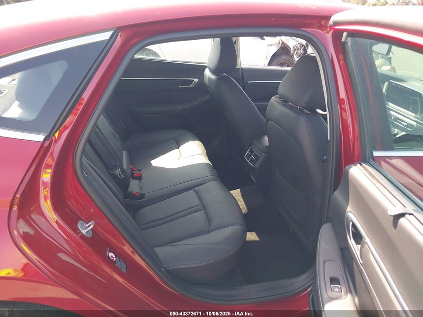 2023 Hyundai Sonata Hybrid Limited VIN: KMHL54JJ9PA061814 Lot: 43372671