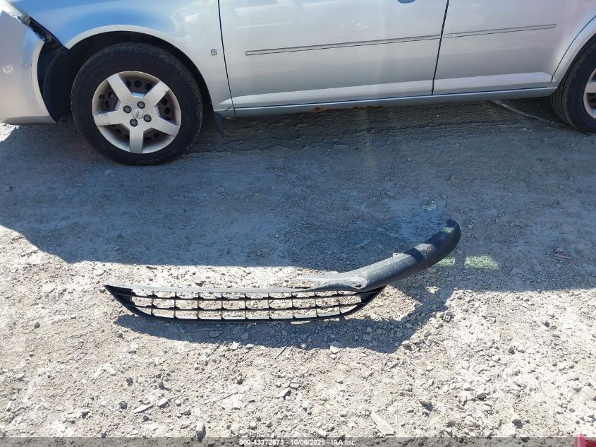 2018 Ford Focus Se VIN: 1FADP3FE2JL210526 Lot: 43372673