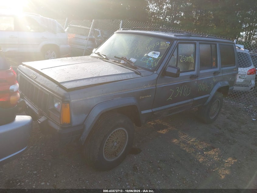 1J4FJ78L6KL641762 1989 JEEP CHEROKEE photo no. 2