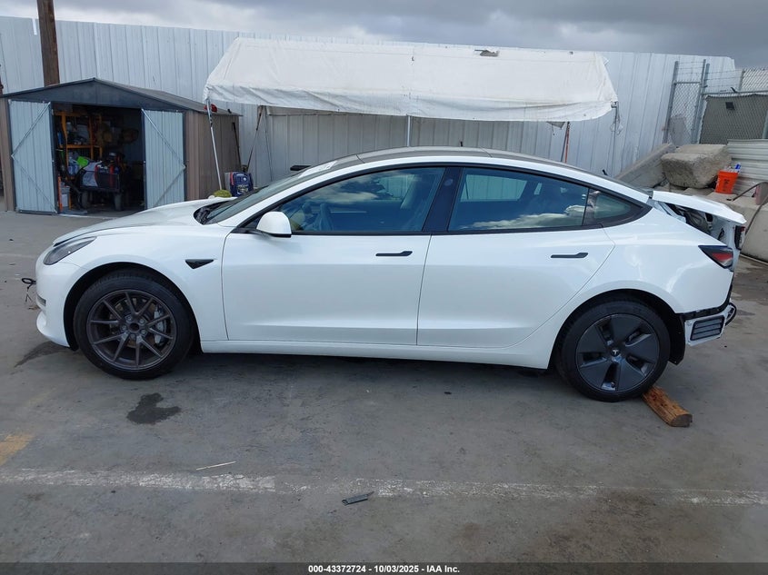 2022 Tesla Model 3 Rear-Wheel Drive VIN: 5YJ3E1EA8NF245112 Lot: 43372724