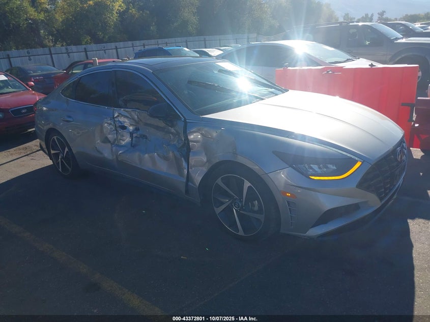 HYUNDAI SONATA SEL PLUS