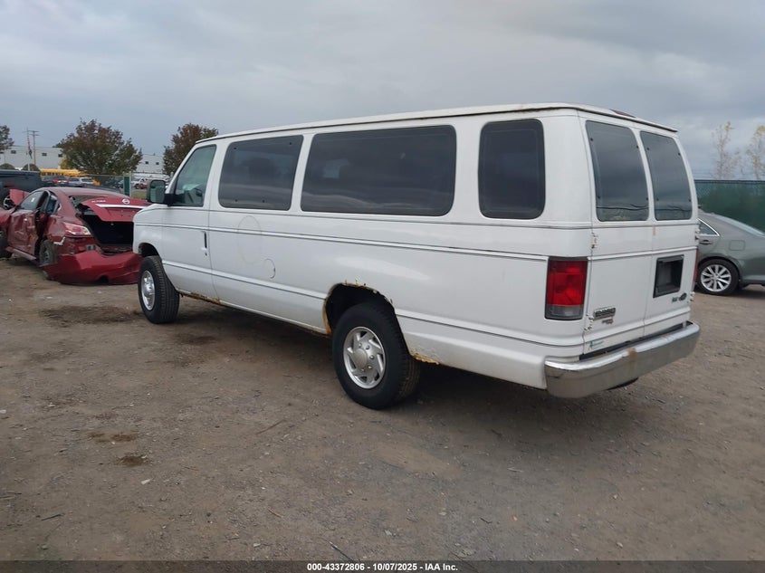 1FBSS3BL5BDA60092 2011 FORD ECONOLINE photo no. 3