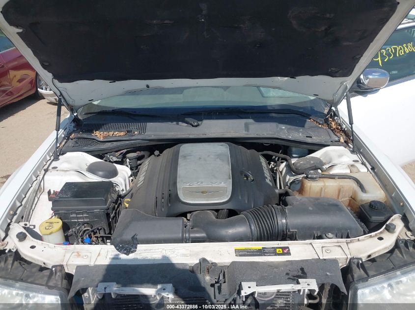 2010 Chrysler 300C VIN: 2C3CA6CT9AH258666 Lot: 43372886