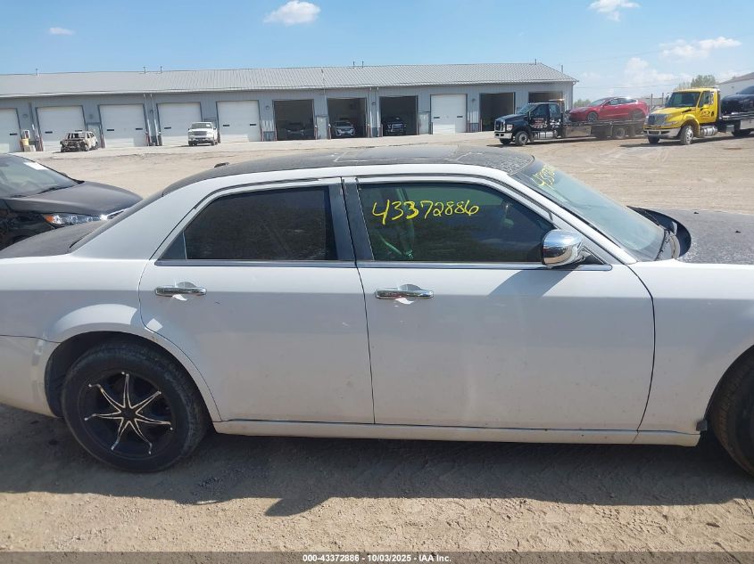 2010 Chrysler 300C VIN: 2C3CA6CT9AH258666 Lot: 43372886