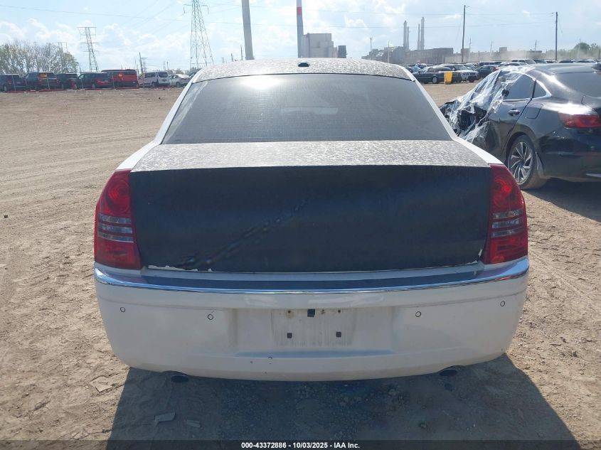 2010 Chrysler 300C VIN: 2C3CA6CT9AH258666 Lot: 43372886