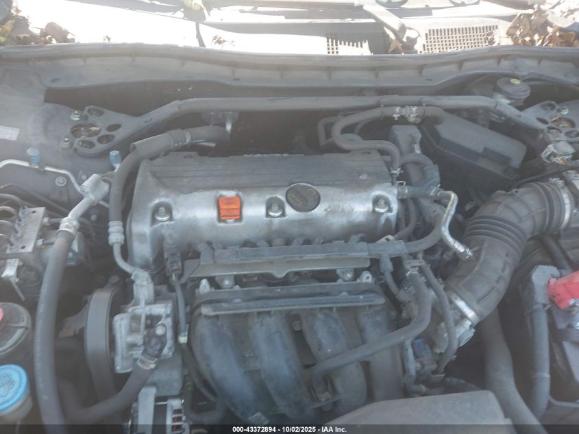 2011 Honda Accord 2.4 Ex-L VIN: 1HGCP2F84BA121775 Lot: 43372894