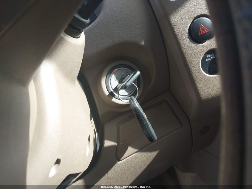 2007 Nissan Pathfinder Le/S/Se VIN: 5N1AR18U470642572 Lot: 43372900