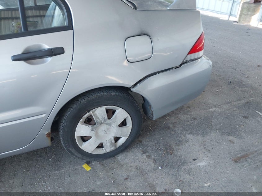 2005 Mitsubishi Lancer Es VIN: JA3AJ26E45U023988 Lot: 43372960