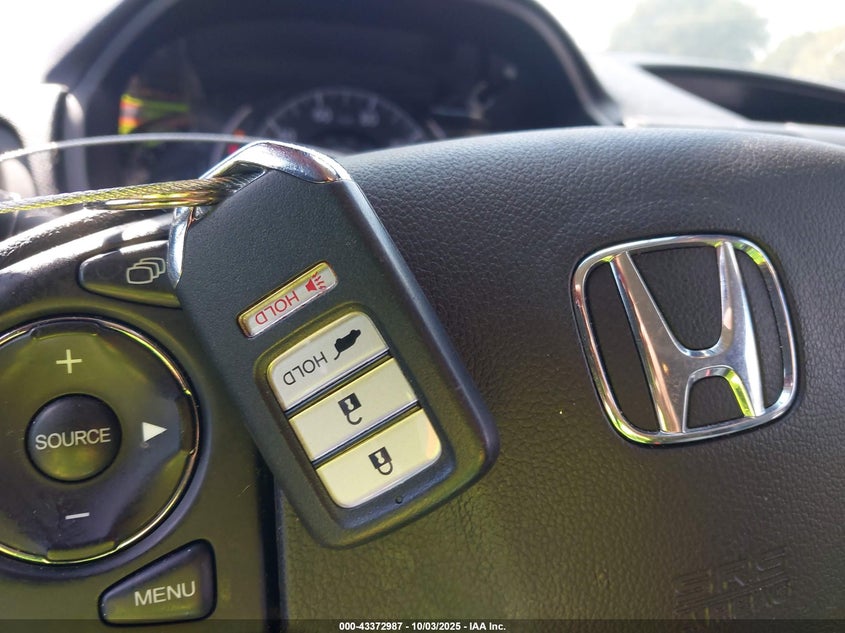 2016 HONDA CR-V TOURING - 5J6RM3H93GL007351