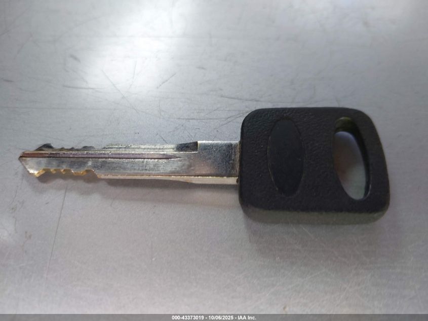 1999 Ford F-250 Lariat/Xl/Xlt VIN: 1FTNW21F8XEB51474 Lot: 43373019