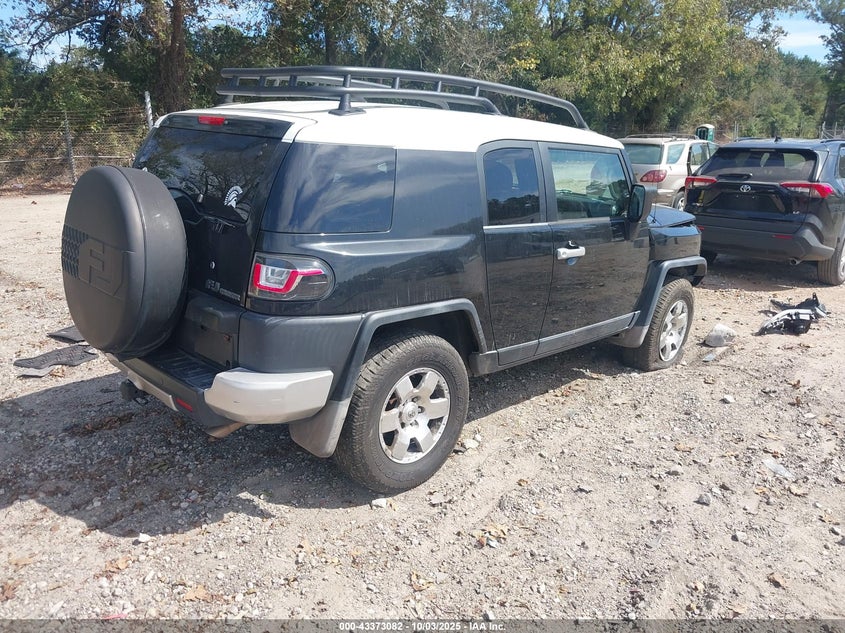 JTEBU11F570027108 2007 TOYOTA FJ CRUISER photo no. 4