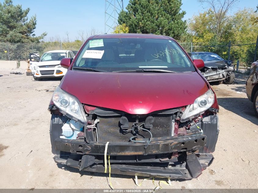 2018 Toyota Sienna Le 7 Passenger VIN: 5TDJZ3DC9JS202902 Lot: 43373131