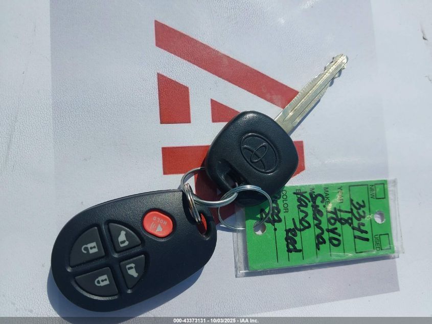 2018 Toyota Sienna Le 7 Passenger VIN: 5TDJZ3DC9JS202902 Lot: 43373131