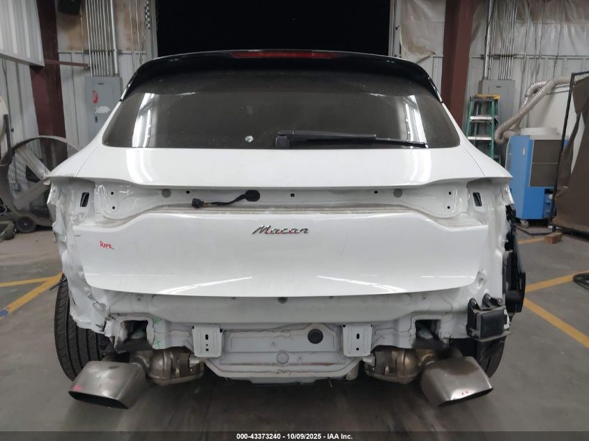2020 Porsche Macan VIN: WP1AA2A5XLLB03841 Lot: 43373240