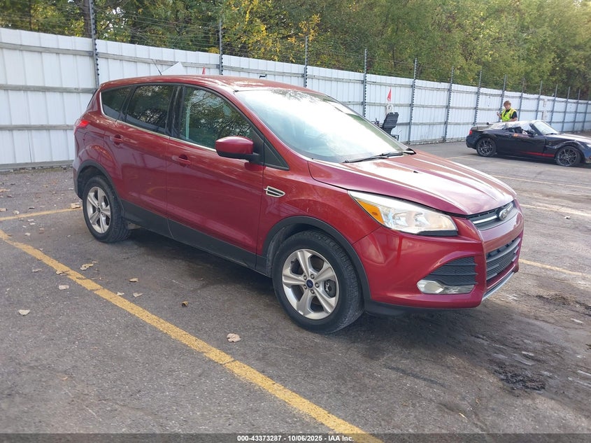 FORD ESCAPE SE