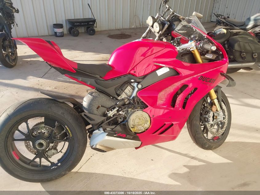 2024 Ducati Panigale V4S VIN: ZDMDAGWWXRB009765 Lot: 43373306