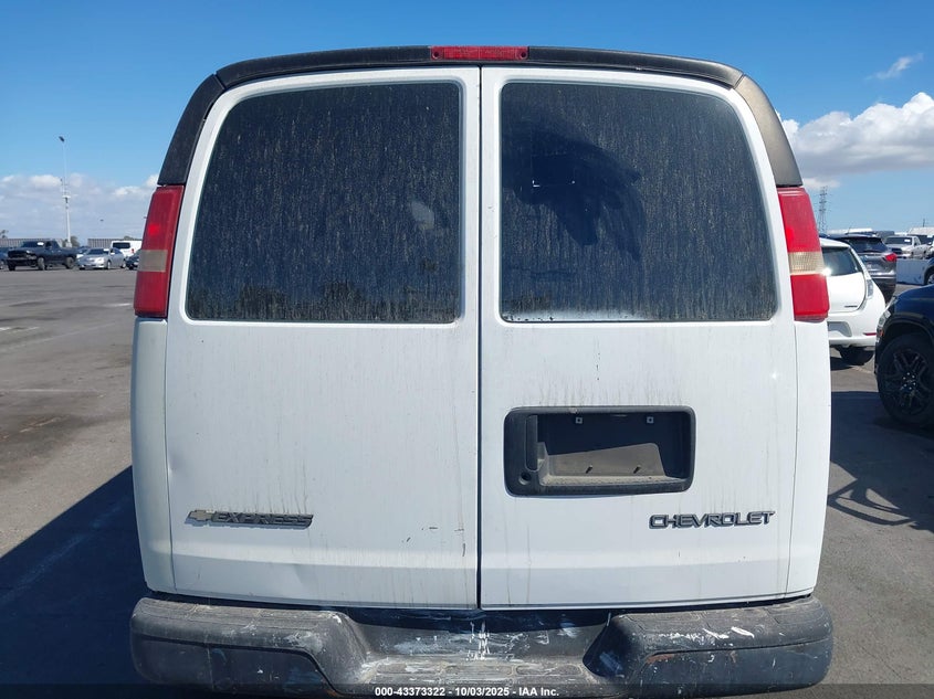 2004 Chevrolet Express VIN: 1GCFG15X441107604 Lot: 43373322