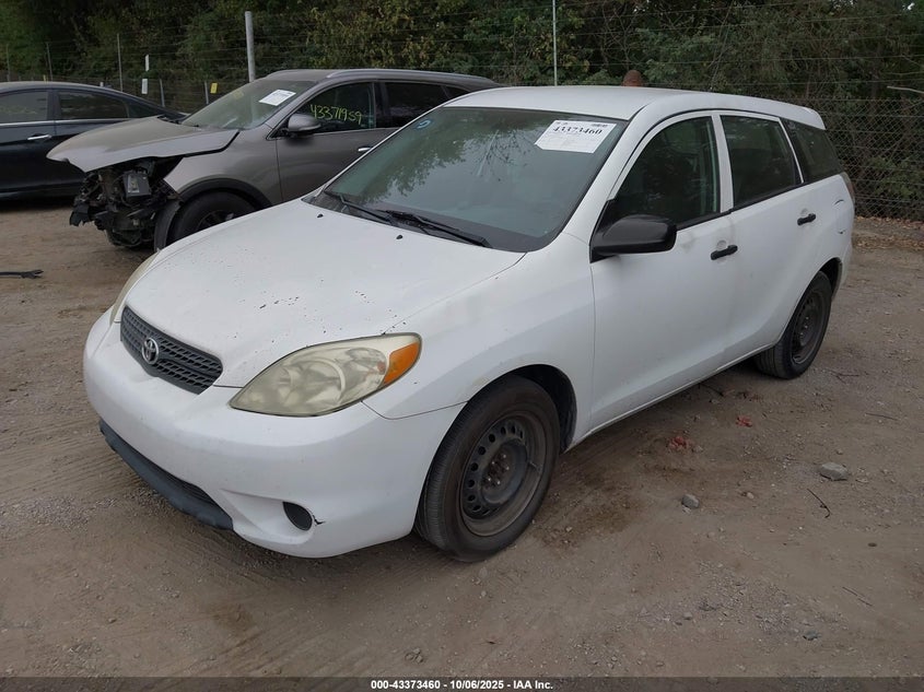 2T1KR32E75C395624 2005 TOYOTA MATRIX photo no. 2