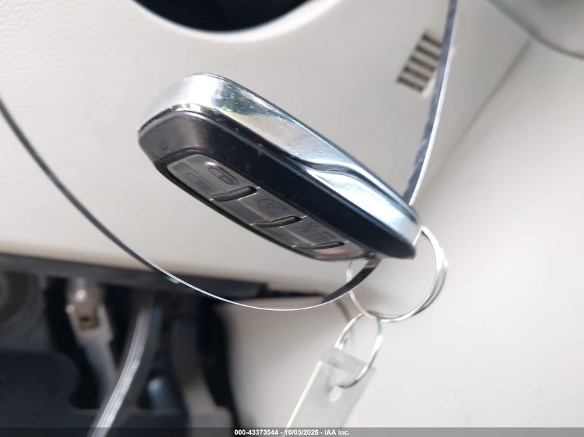 2018 CHRYSLER PACIFICA LIMITED - 2C4RC1GG2JR272337