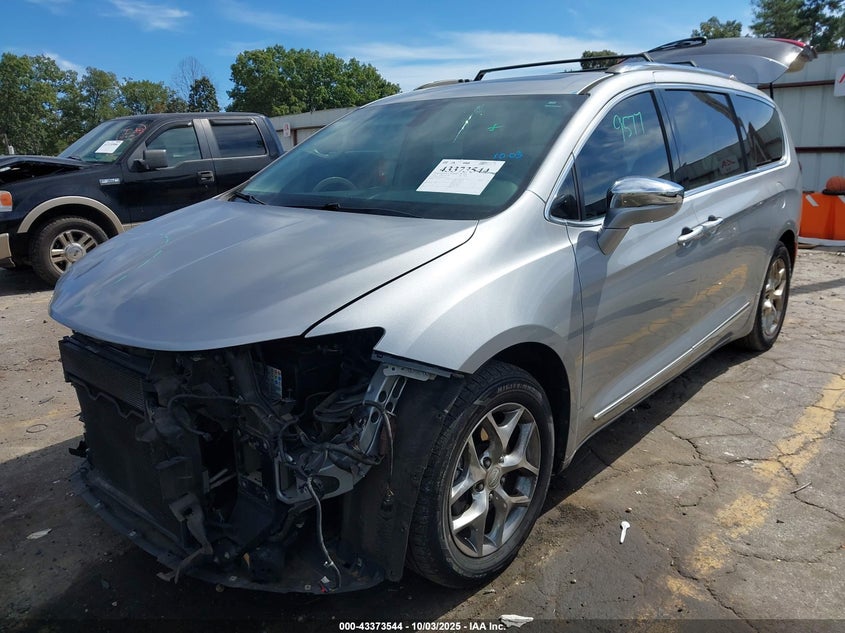 2018 CHRYSLER PACIFICA LIMITED - 2C4RC1GG2JR272337