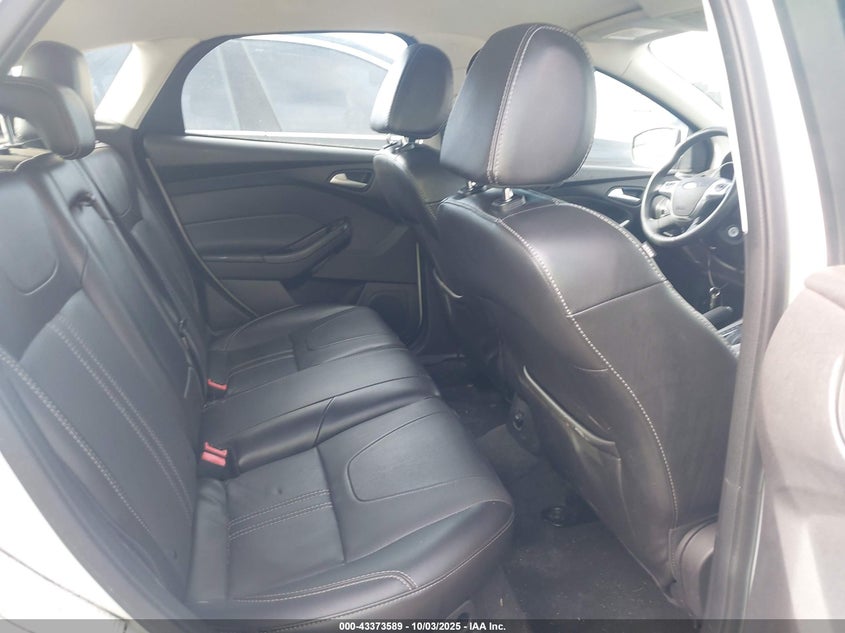 2014 FORD FOCUS SE - 1FADP3K23EL323483
