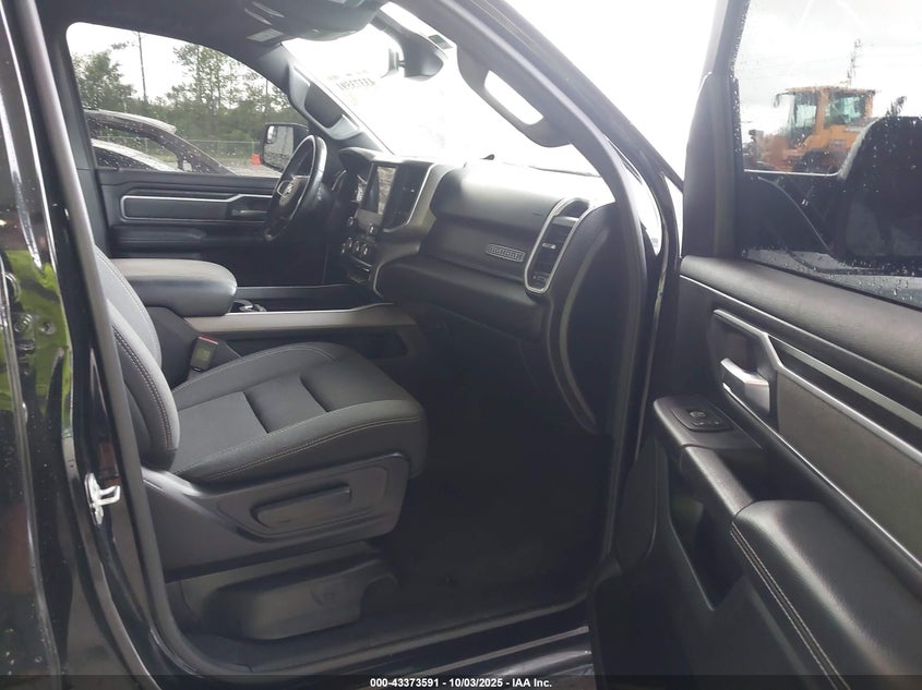 2021 RAM 1500 BIG HORN QUAD CAB 4X2 6'4 BOX - 1C6RREBG9MN710762