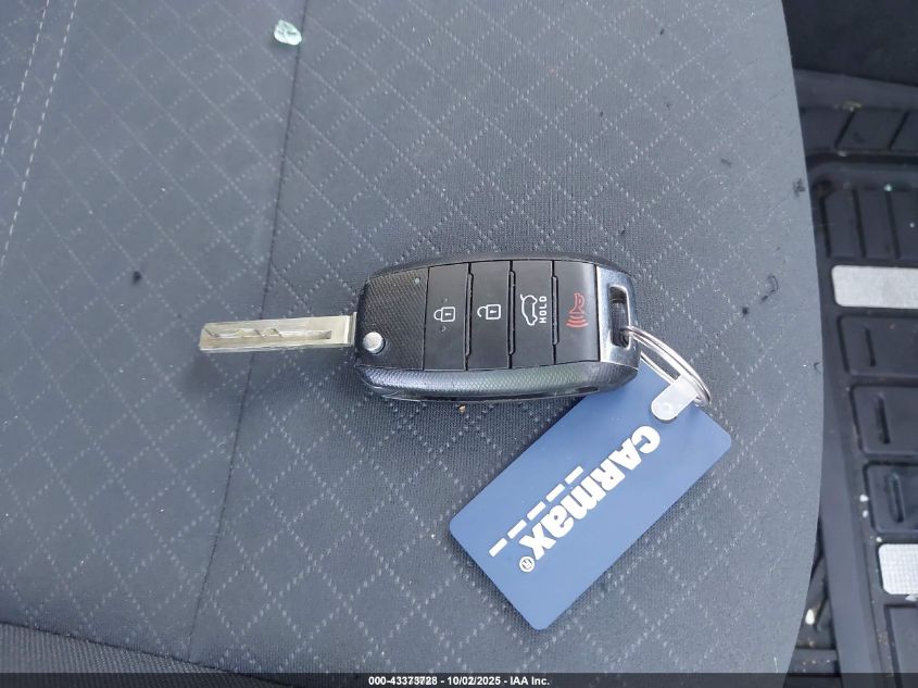 2019 Kia Sorento 2.4L L VIN: 5XYPG4A36KG611237 Lot: 43373728