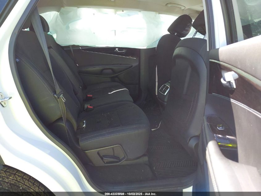 2019 Kia Sorento 2.4L L VIN: 5XYPG4A36KG611237 Lot: 43373728