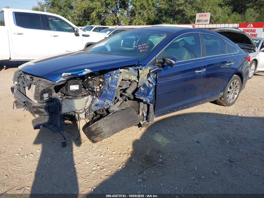 5NPE34AF2FH180262 2015 HYUNDAI SONATA photo no. 2