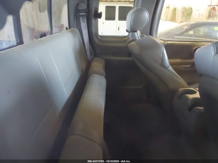 2002 Ford F-150 Lariat/Xl/Xlt VIN: 2FTRX18L92CA23960 Lot: 43373788