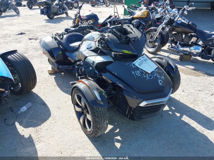 2016 Can-Am Spyder Roadster F3-T/Limited/Limited Spec