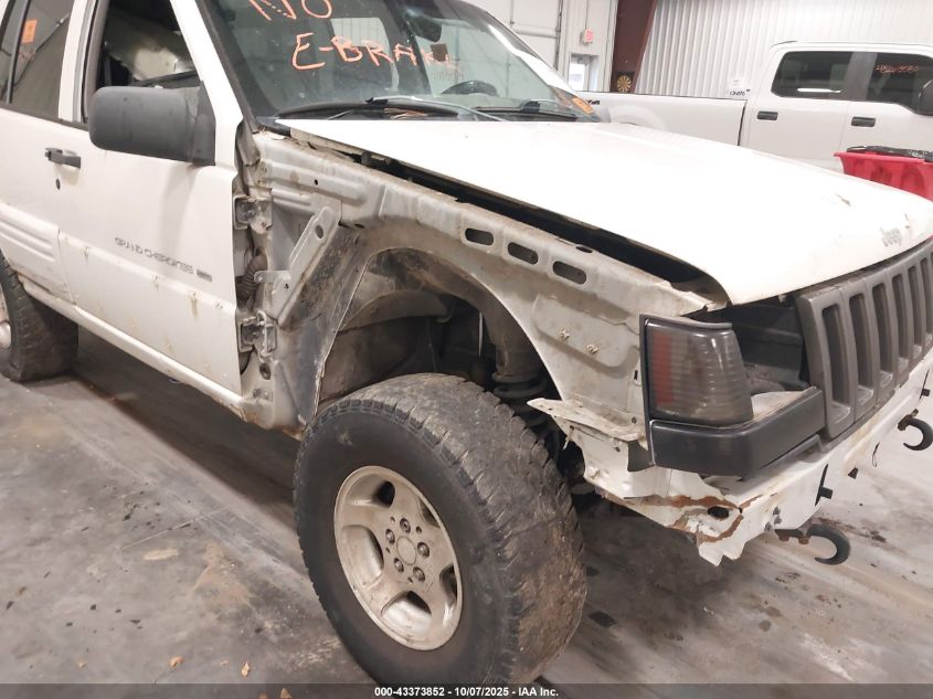 1998 Jeep Grand Cherokee Laredo VIN: 1J4GZ48Y3WC230722 Lot: 43373852