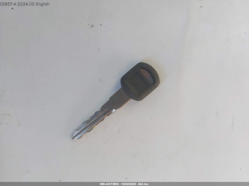 2004 Cadillac Escalade Standard VIN: 1GYEK63N14R116135 Lot: 43373902